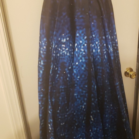 Pageant/ Prom Gown - Picture 4 of 4